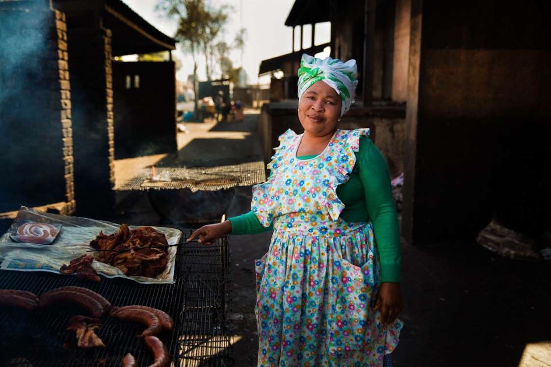 عکاسی پرتره از زنان - آفریقای جنوبی زن آشپز